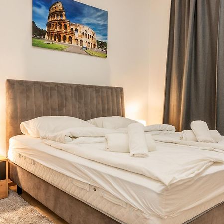Staywithus , Ground Floor Zagreb Bagian luar foto